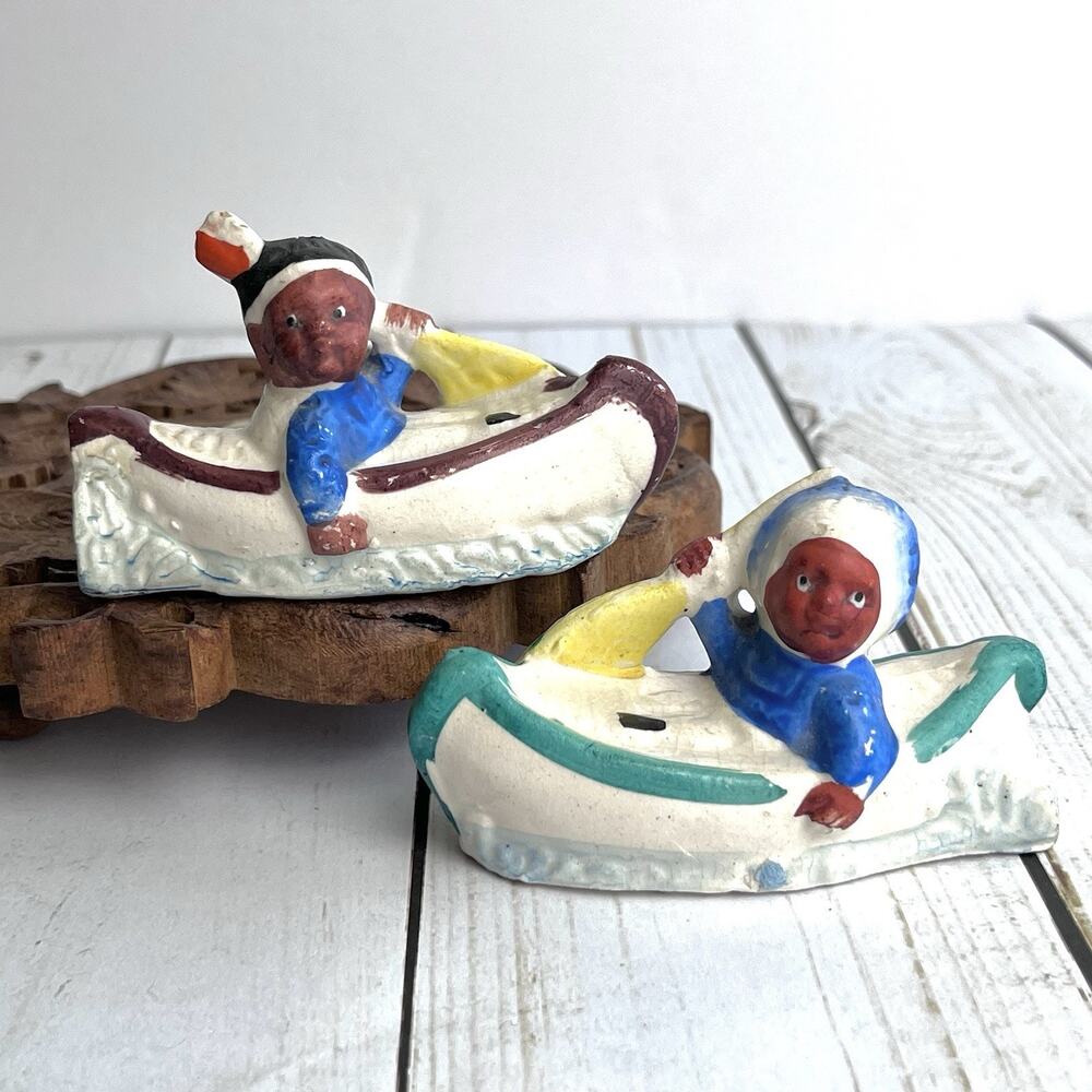Vintage Native American Indigenous People Canoes Salt & Pepper Shakers Japan
